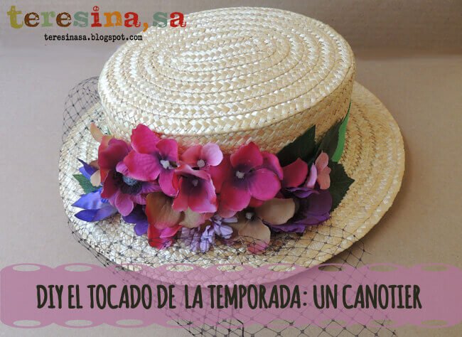 Sombrero con tocado floral para bodas