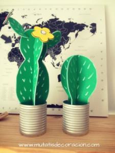Cactus hecho de goma eva