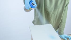 Aplicación de pintura en spray