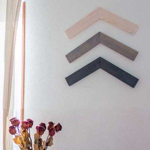Adorno geométrico de madera para la pared
