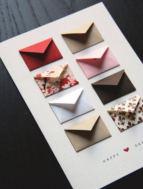 Felicitaciones de San Valentín con sobres y cartas de amor