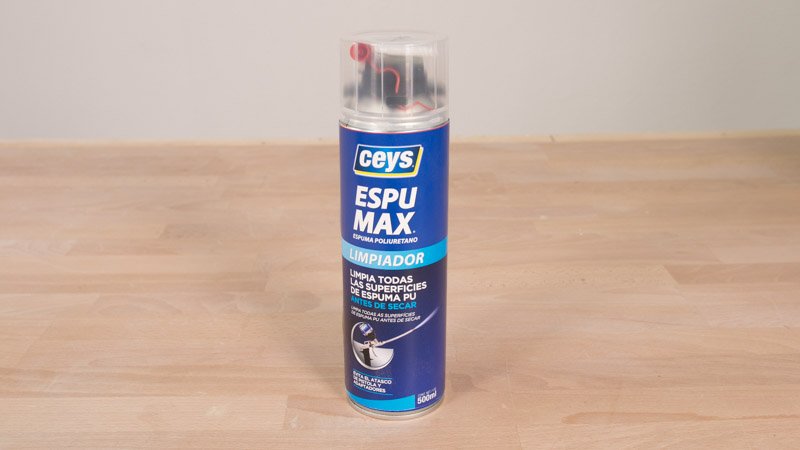 Limpiador especial para espumas de poliuretano de Ceys
