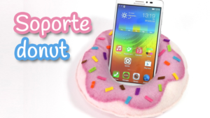 Soporte para móvil con forma de donut