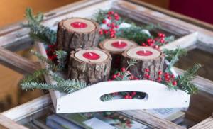 Centros de mesa para navidad con madera y velas