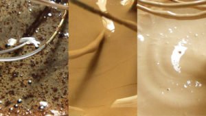 Tres detalles de la texturas del proceso de hacer la crema de Café Dalgona