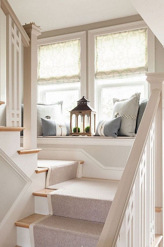 Anual estar impresionado En riesgo Cómo decorar el descansillo de la escalera: 12 ideas - Handfie DIY