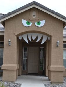 Puertas decoradas de Halloween Monstruo