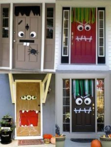 Puertas adornadas para Halloween de caras de monstruos
